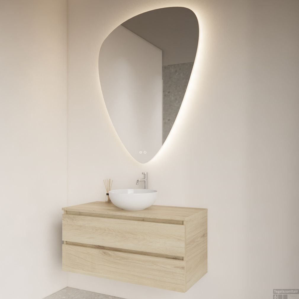 Badezimmerspiegel Gliss Frenzy mit organischer LED-Beleuchtung und Spiegelheizung