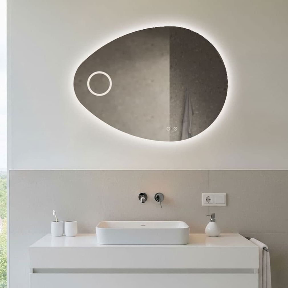 Badezimmerspiegel Atlas Vertikal LED mit Spiegelheizung