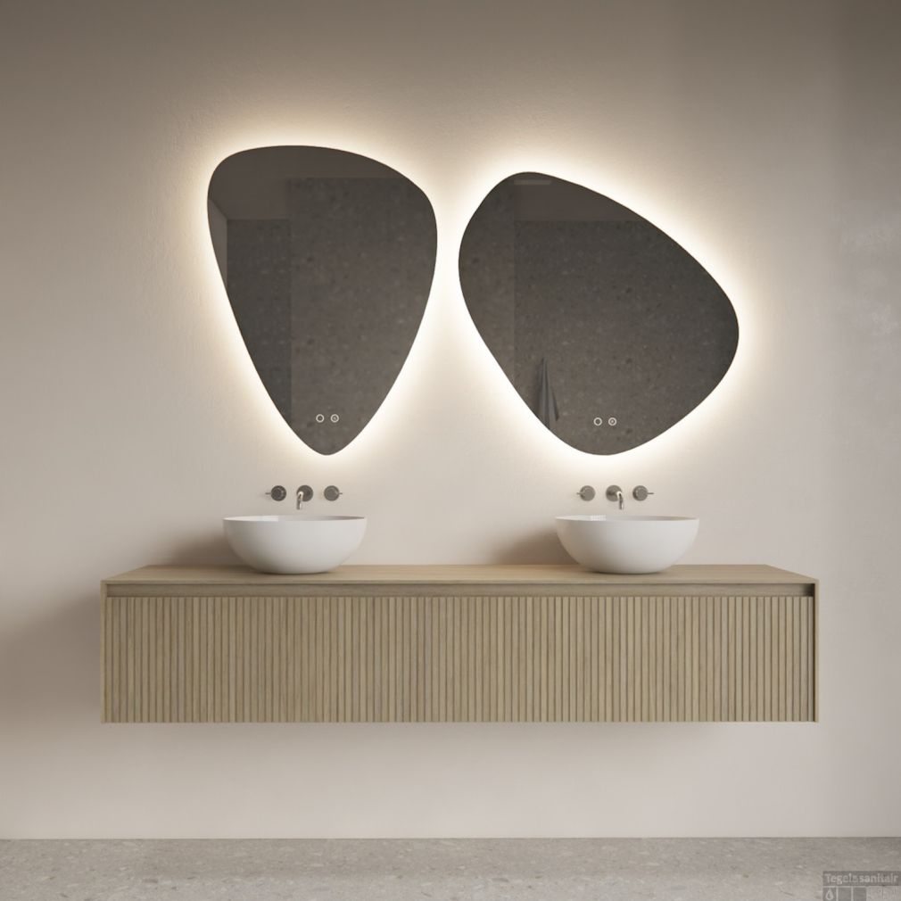 Badezimmerspiegel Gliss Frenzy mit organischer LED-Beleuchtung und Spiegelheizung